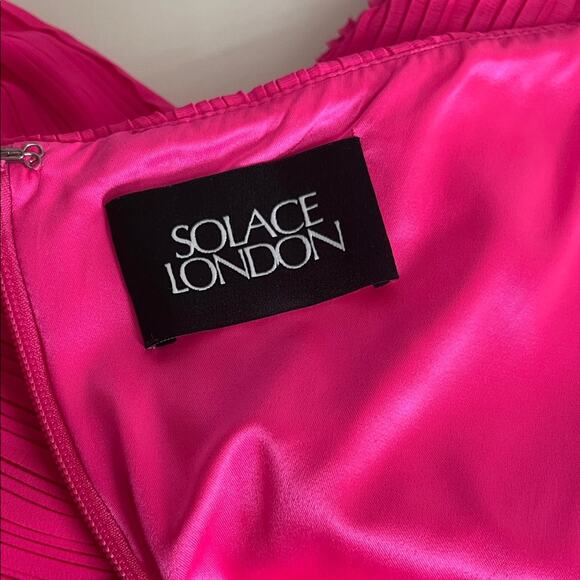 Solace London Harlee Strapless Pleated Chiffon Train Hot Pink Maxi Dress Size 4 - Picture 11 of 12